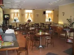 My Airport Stuttgart-airport-messe 3*